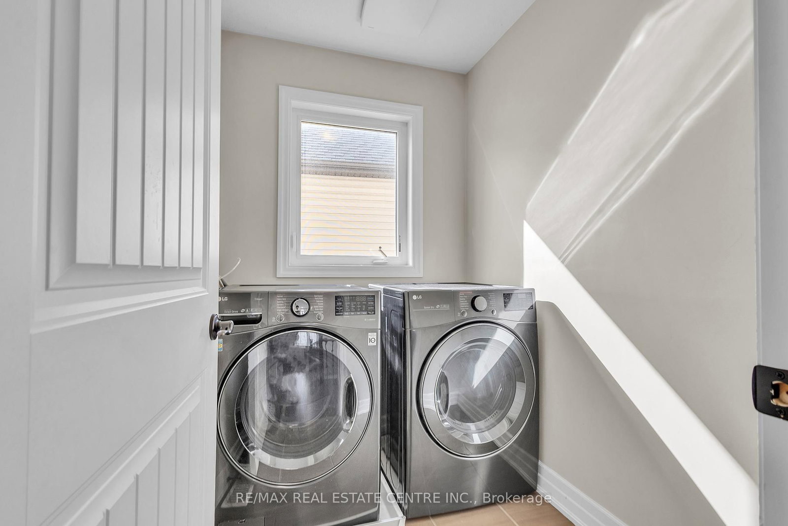 237 Goodwin Drive - Photo 18