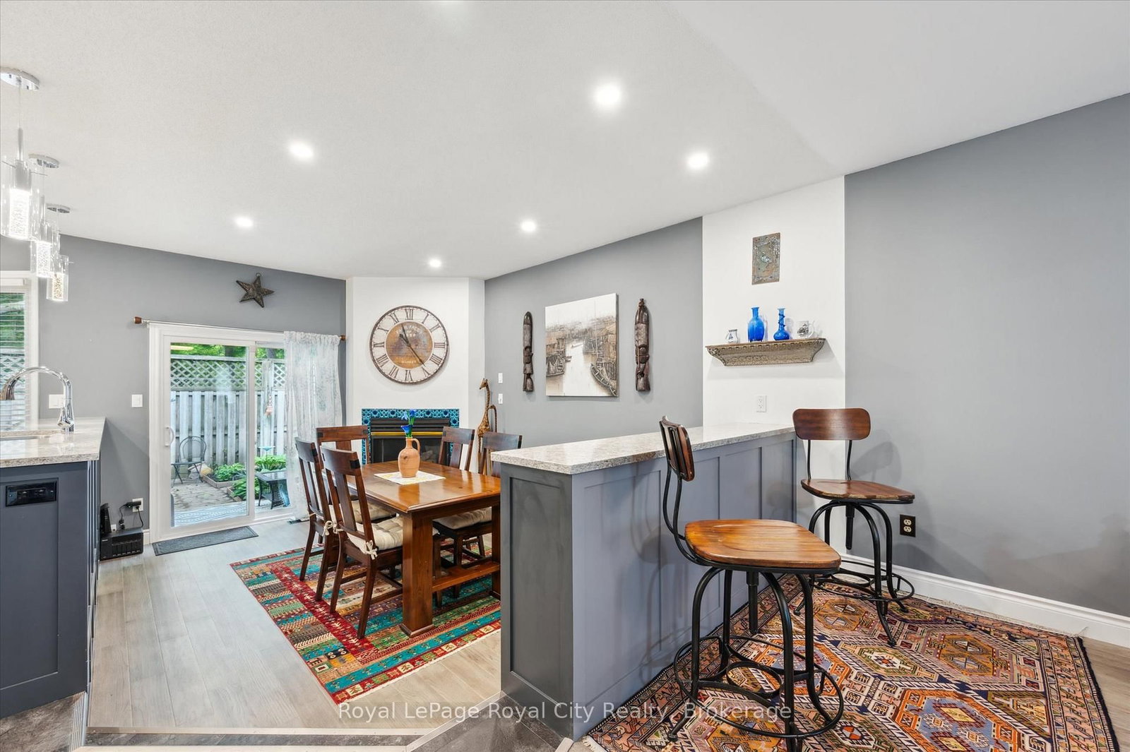 21 Marilyn Drive • Guelph, ON photo 13