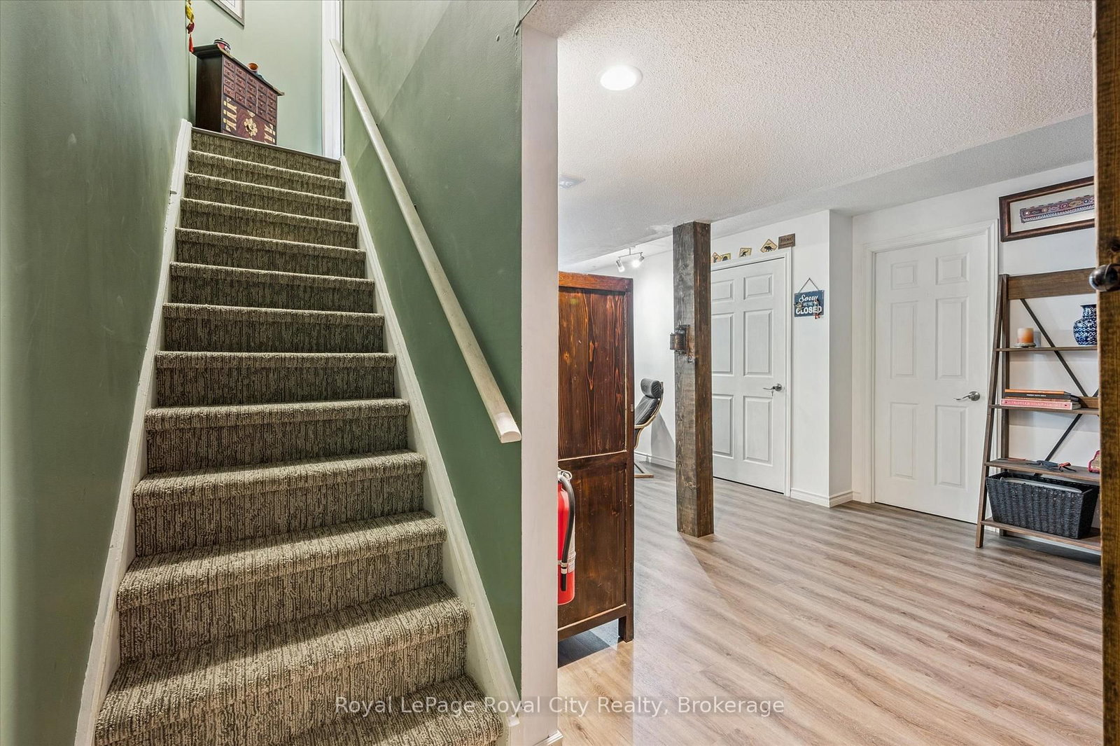 21 Marilyn Drive • Guelph, ON photo 34
