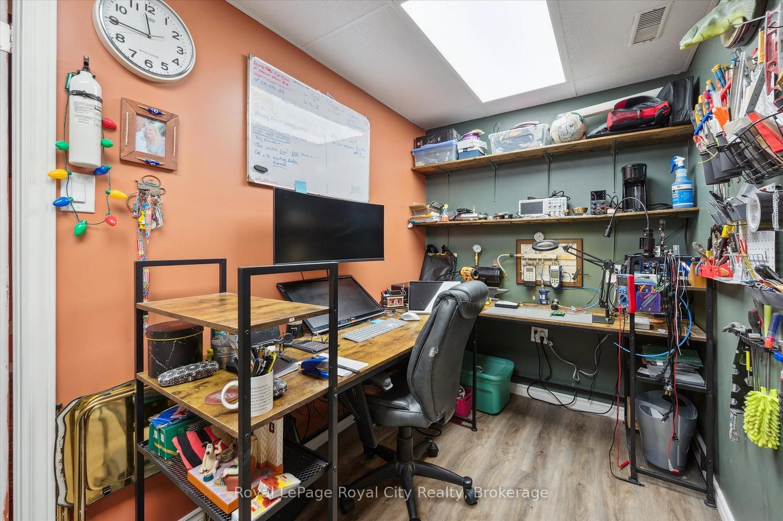 21 Marilyn Drive • Guelph, ON photo 42