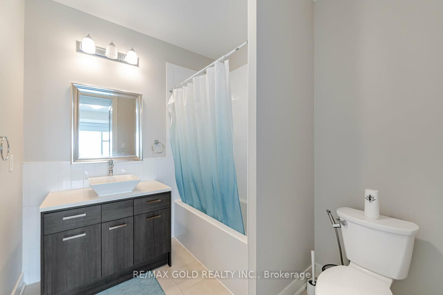 Condo for sale at 806-150 Main Street, Hamilton, Ontario, L8P 1H8 - Central - MLS: X12911252