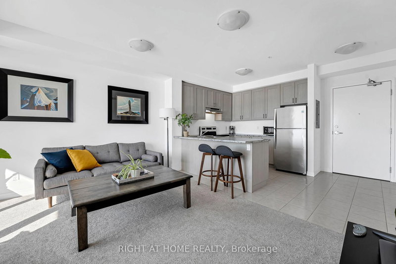 412 - 5 Hamilton St, Hamilton, L8B 2A4 | Image 2