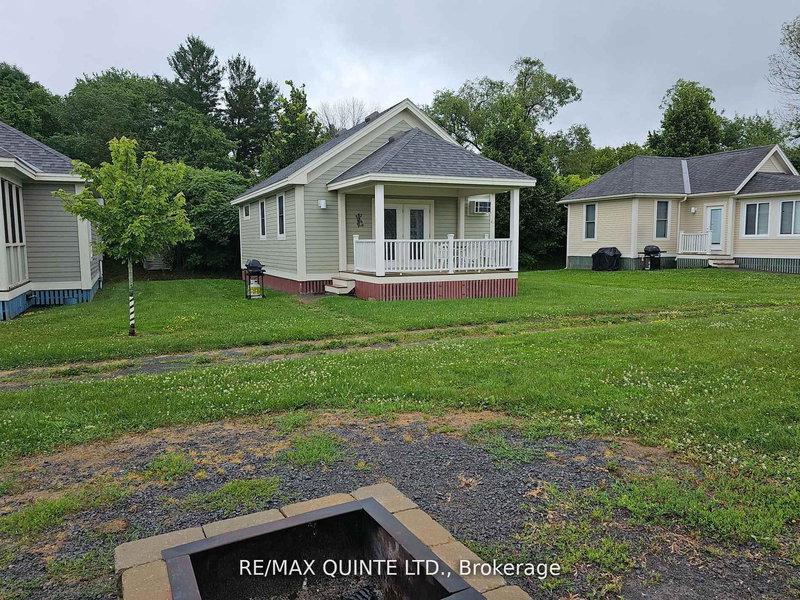 19 - 46 Meadow View Lane, Prince Edward County, K0K 1P0 | Image 2