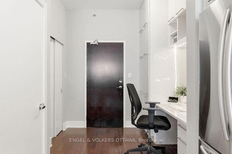 218 - 101 Richmond Rd, Ottawa, K1Z 0A6 | Image 2