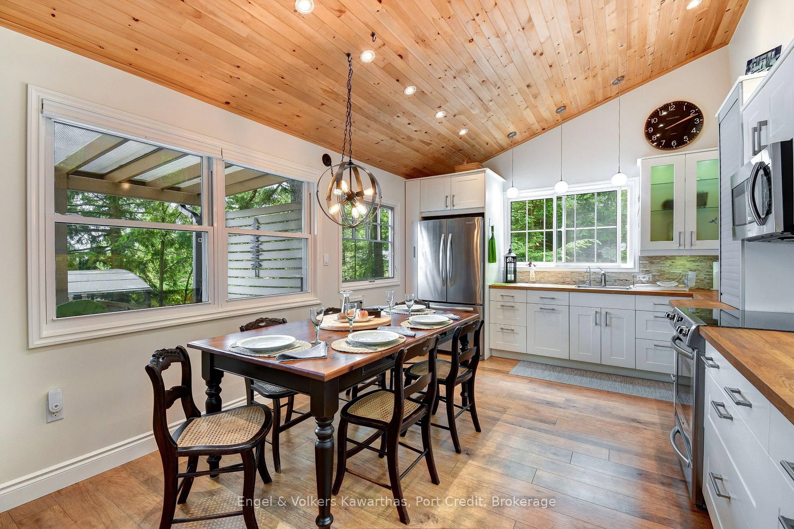 2621 Eels Lake WAO • Highlands East, ON photo 14