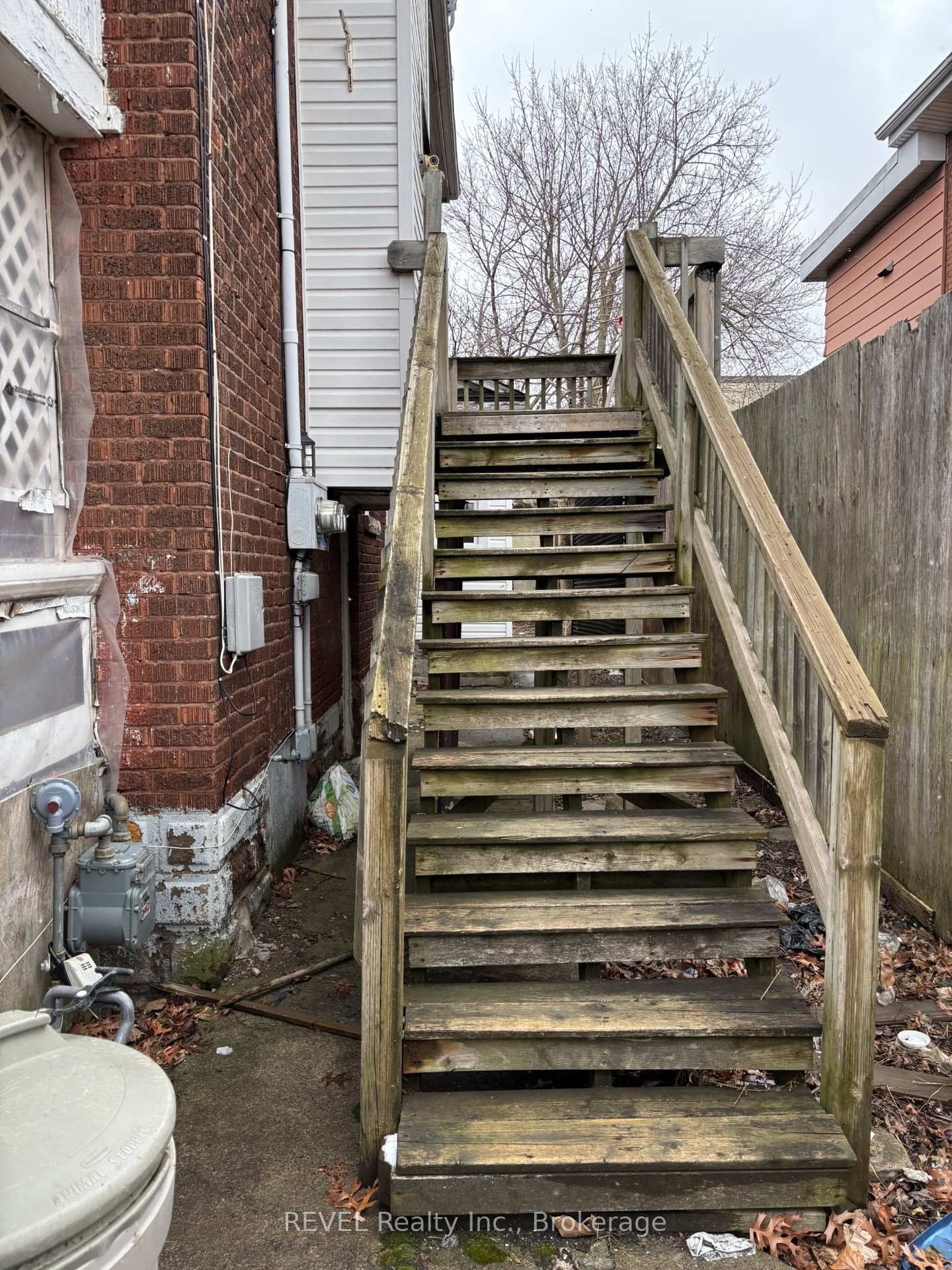 4819 Fourth Avenue • Niagara Falls, ON photo 20