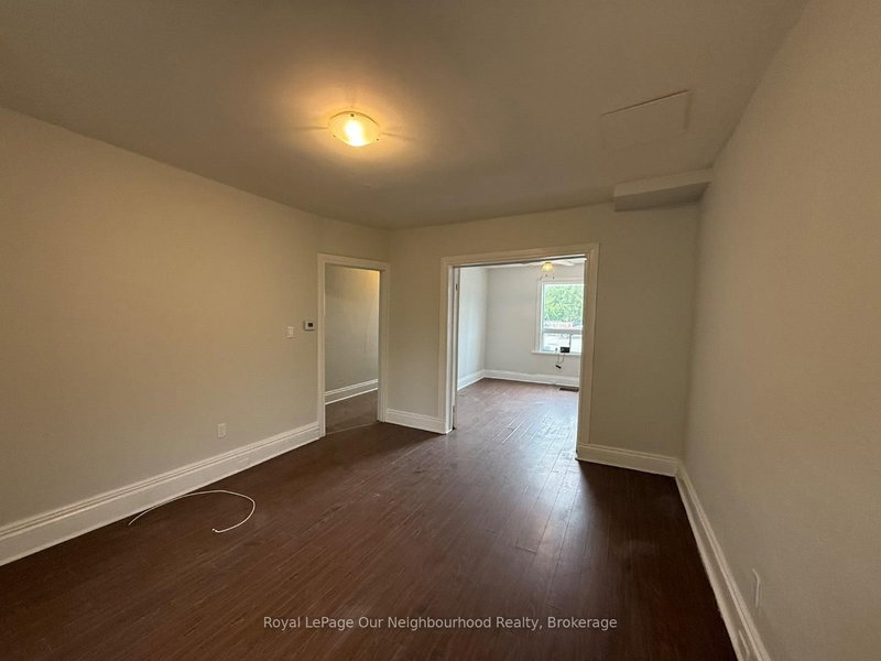 home for lease on 514 Cannon Street E