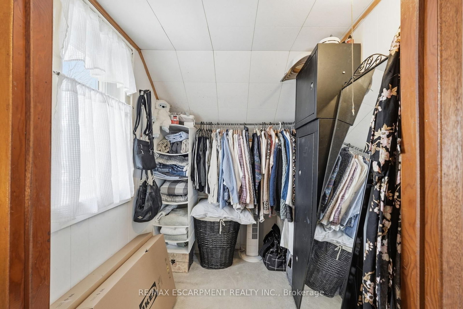 Detached House for sale at 95 East 35th Street, Hamilton, Ontario, L8V 3X9 - Raleigh - MLS: X12911822