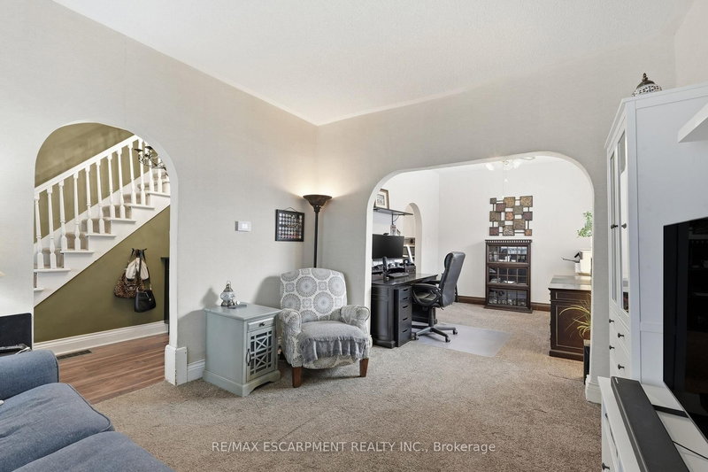 95 East 35th St, Hamilton, L8V 3X9 | Image 3