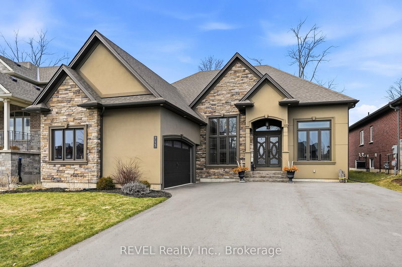 713 Clarence St, Port Colborne, L3K 6B8 | Image 2