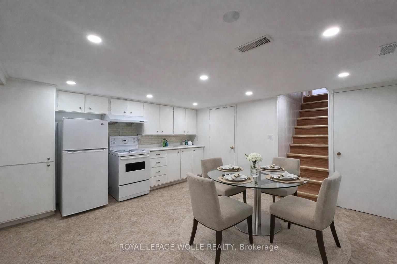 148 Siebert Avenue, Unit LOWER - Photo 4