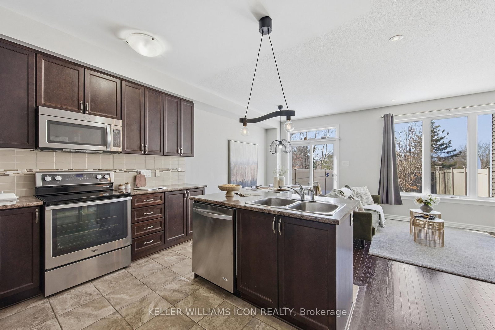 Townhouse for sale at 267 Via San Marino Street, Ottawa, Ontario, K2J 5X9 - Barrhaven - Longfields - MLS: X12912160