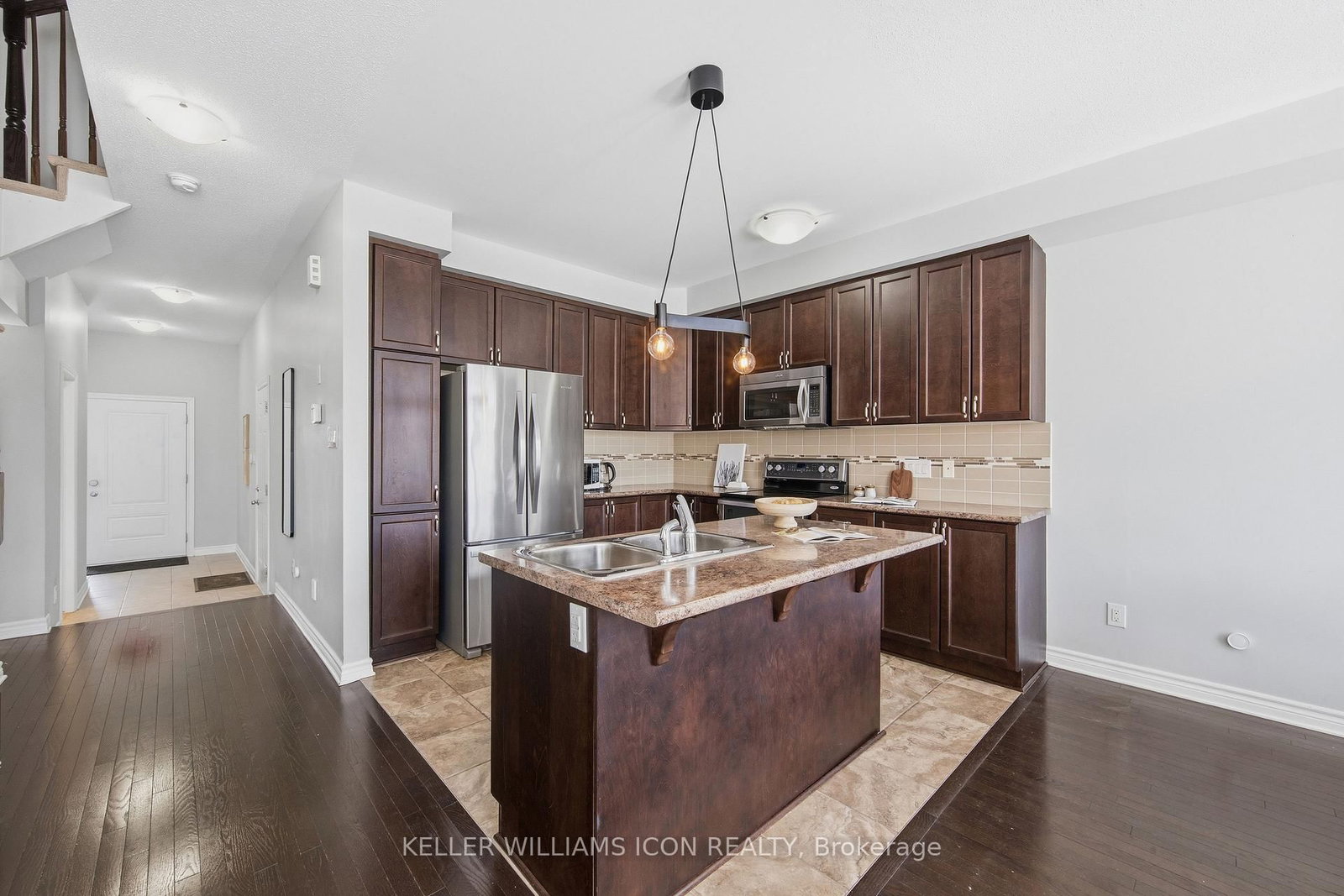 Townhouse for sale at 267 Via San Marino Street, Ottawa, Ontario, K2J 5X9 - Barrhaven - Longfields - MLS: X12912160