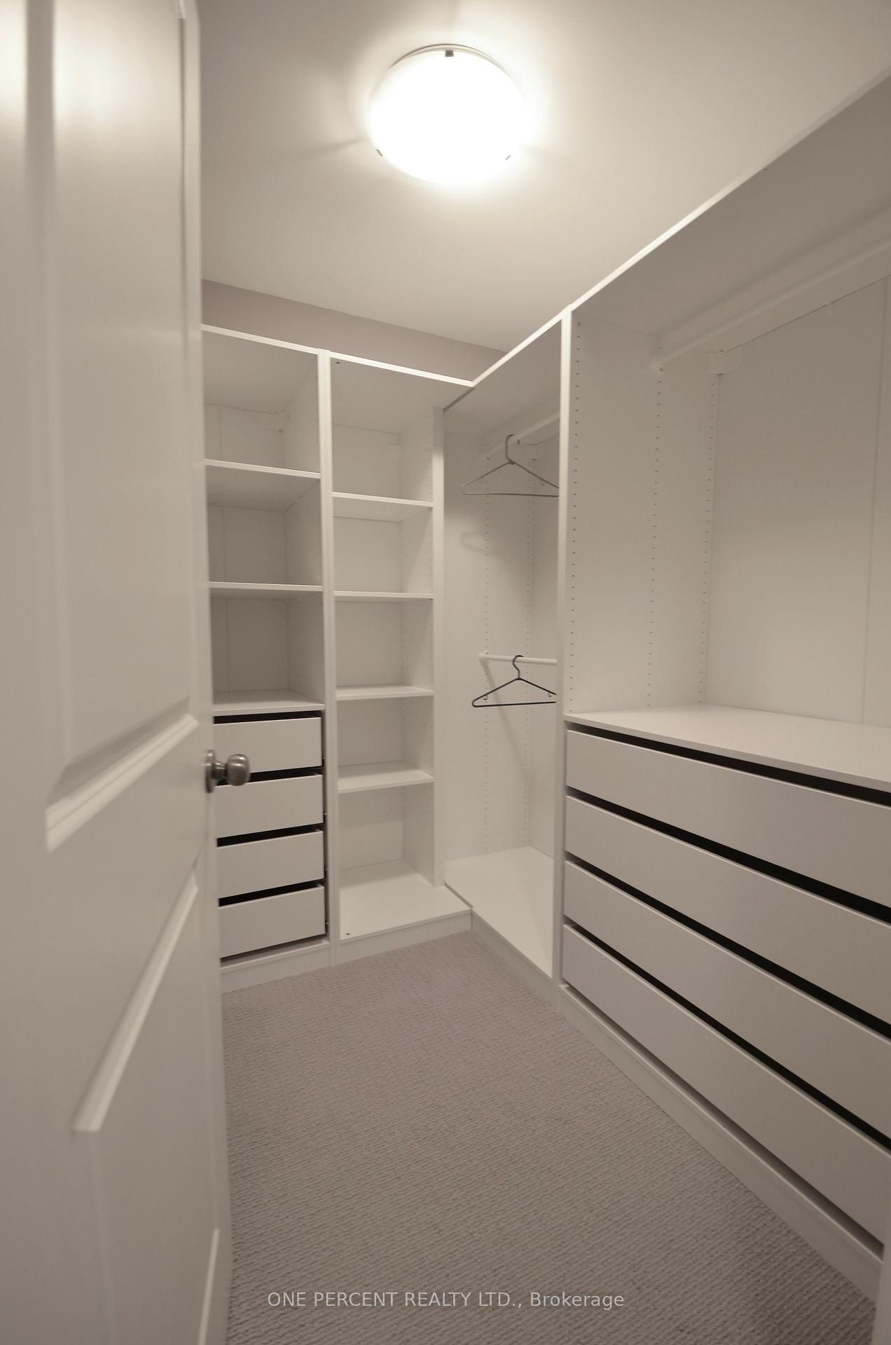 8 Moes Crescent - Photo 16