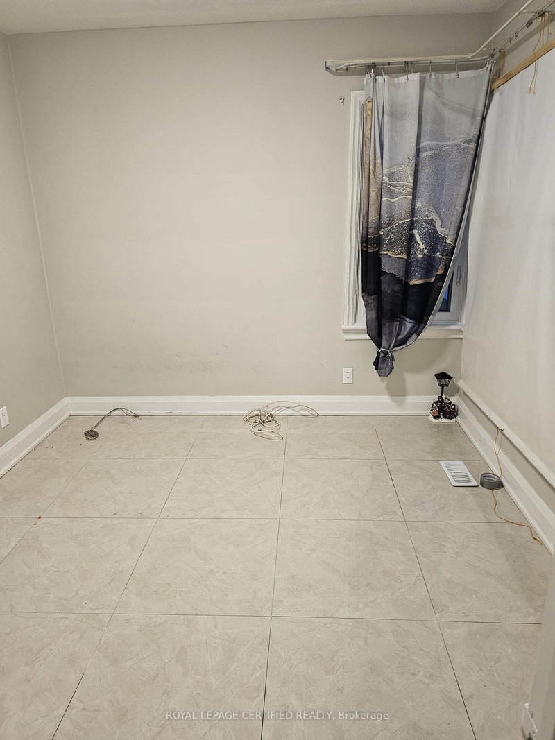 299 West 2nd St, Hamilton, L9C 3H1 | Image 2