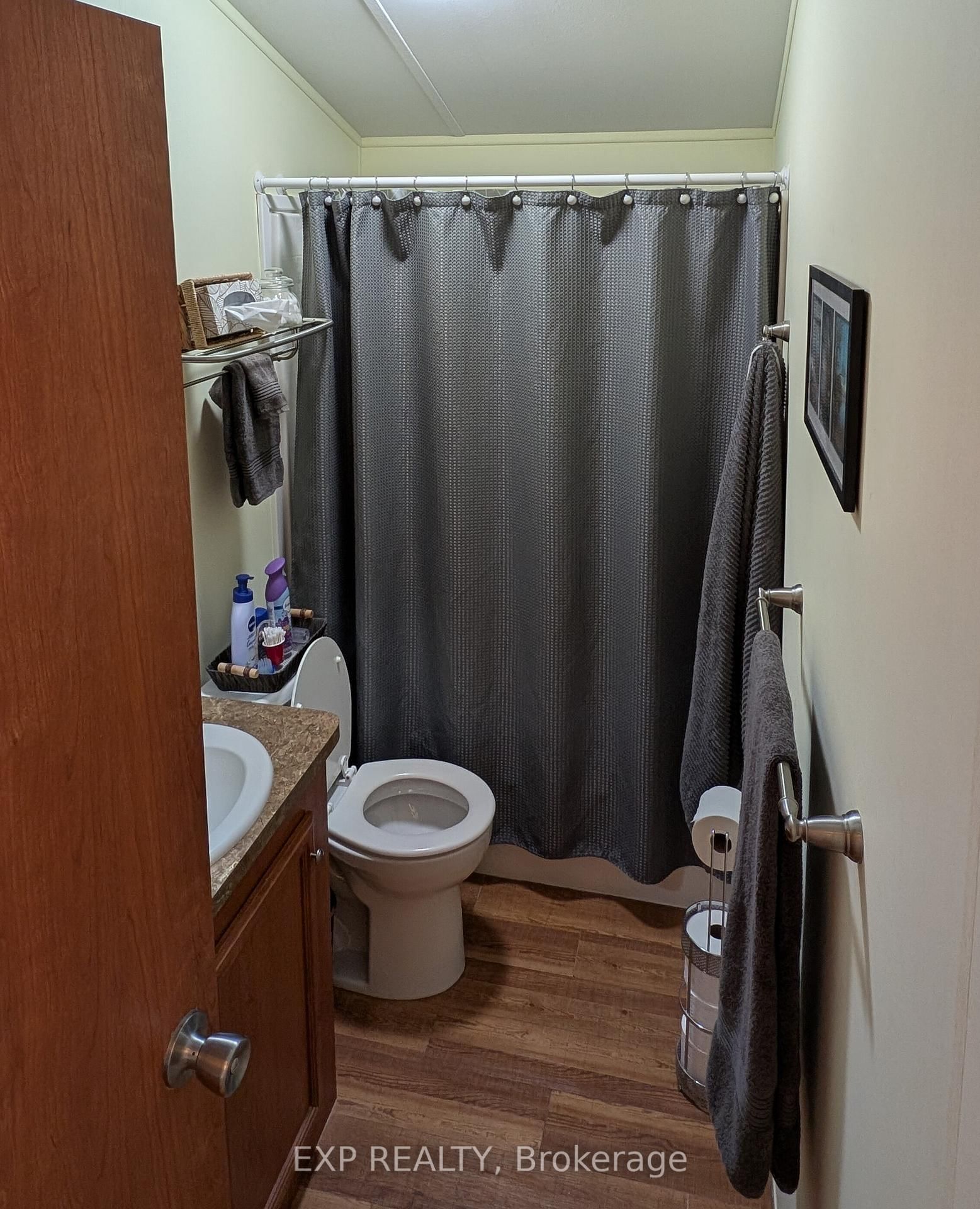 1082 Shamrock Marina Road • Gravenhurst, ON photo 10
