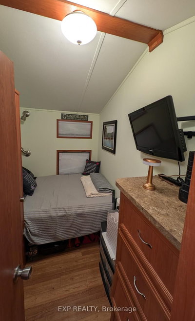 1082 Shamrock Marina Road • Gravenhurst, ON photo 9