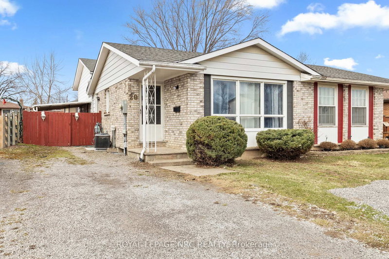 20 Canterbury Dr, St. Catharines, L2P 3M7 | Image 2