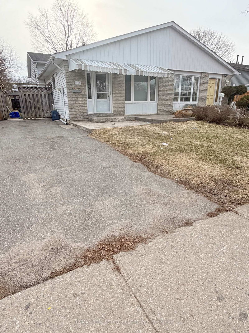 245 Heritage Dr, Kitchener, N2B 3A9 | Image 3