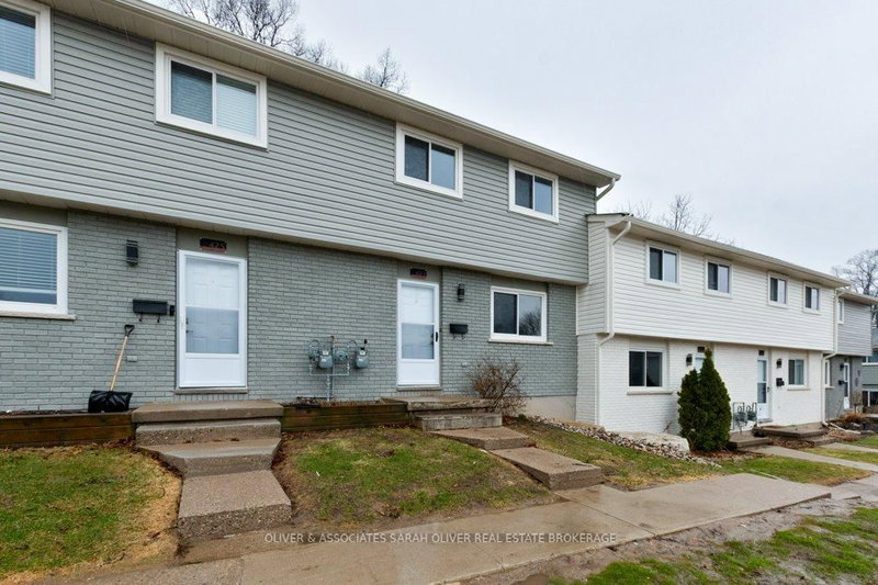 home for sale on 11-423 Griffith Street