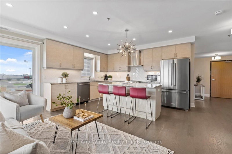 302 - 245 Grey Silo Rd, Waterloo, N2K 0G6 | Image 2