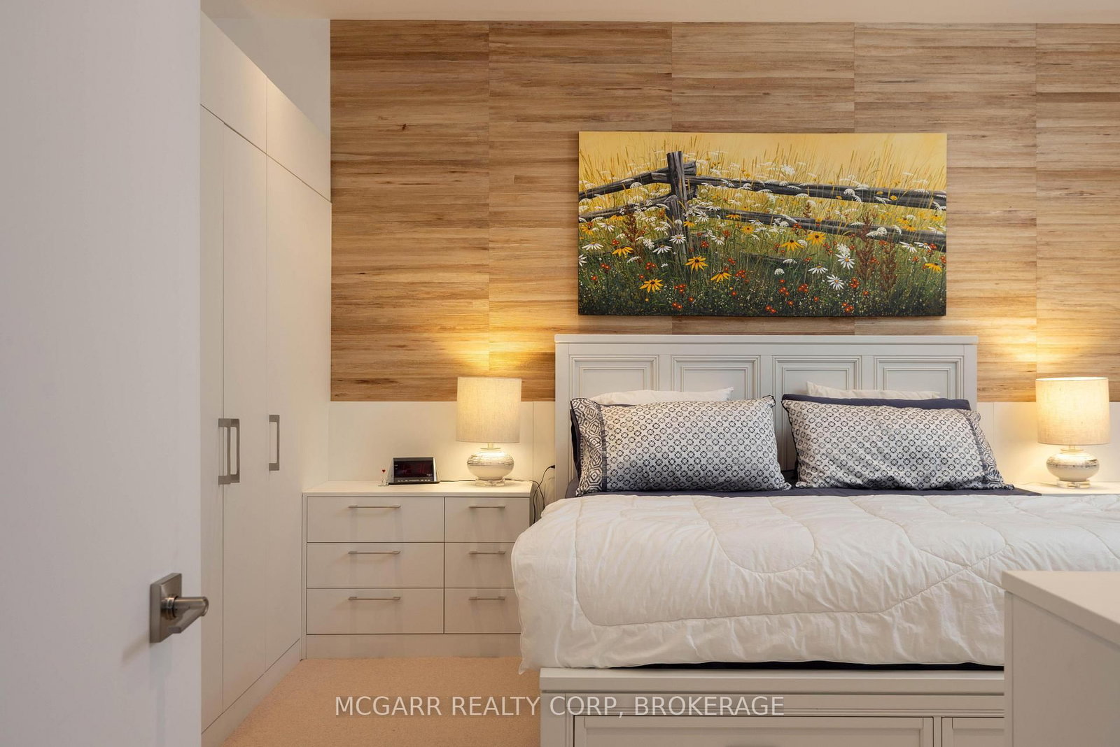 77 yates Street, Unit 401 - Photo 16