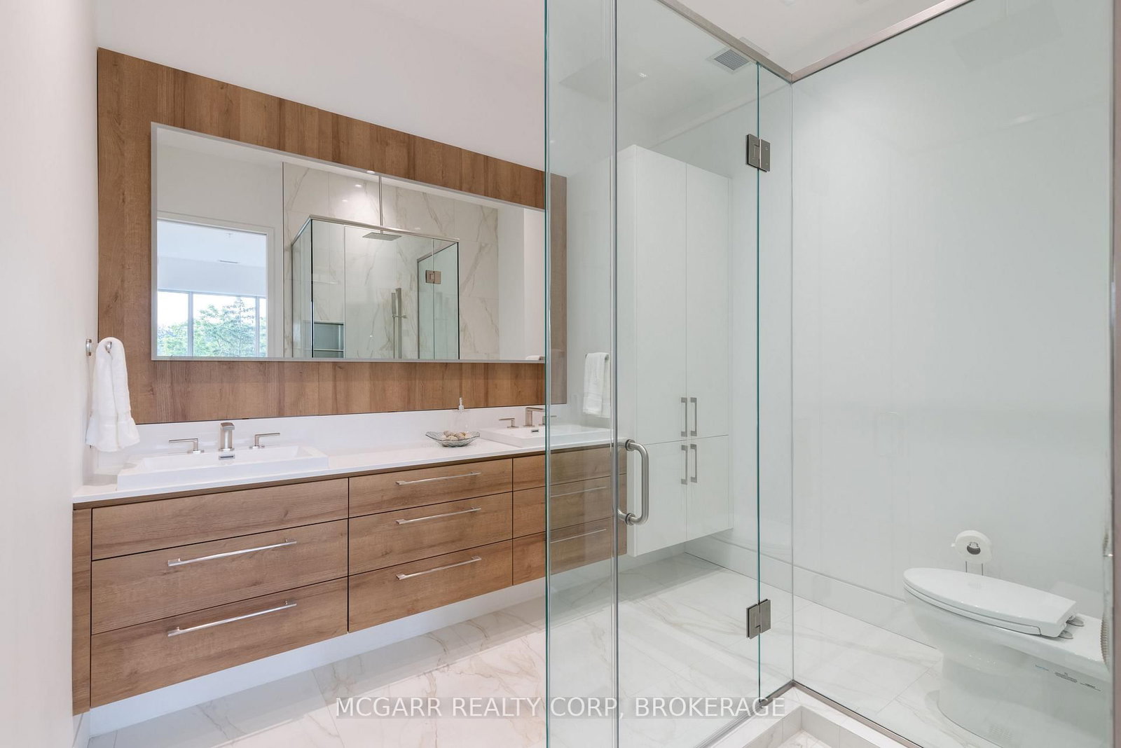 77 yates Street, Unit 401 - Photo 29