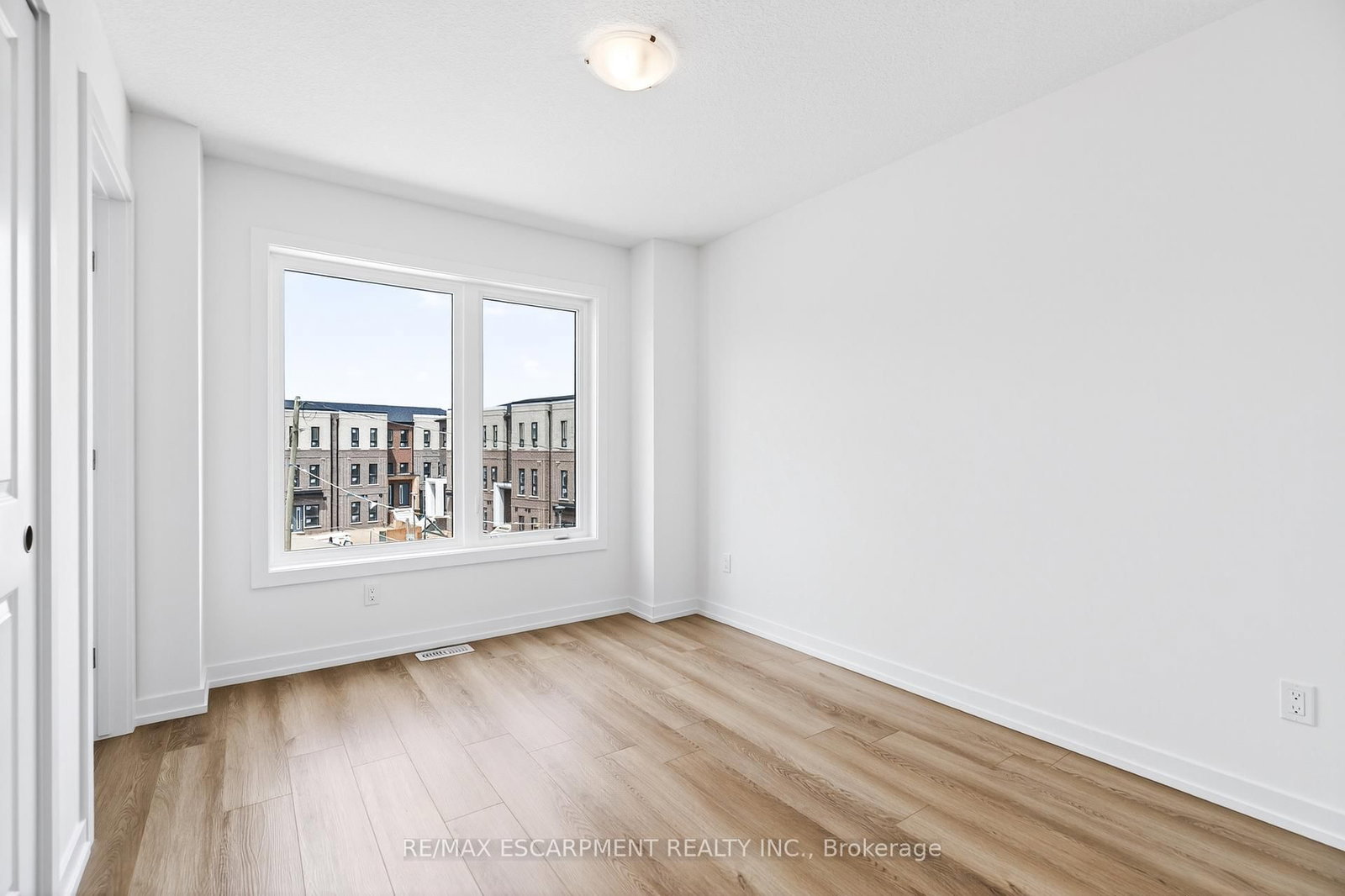 55 Great Falls Boulevard - Photo 33