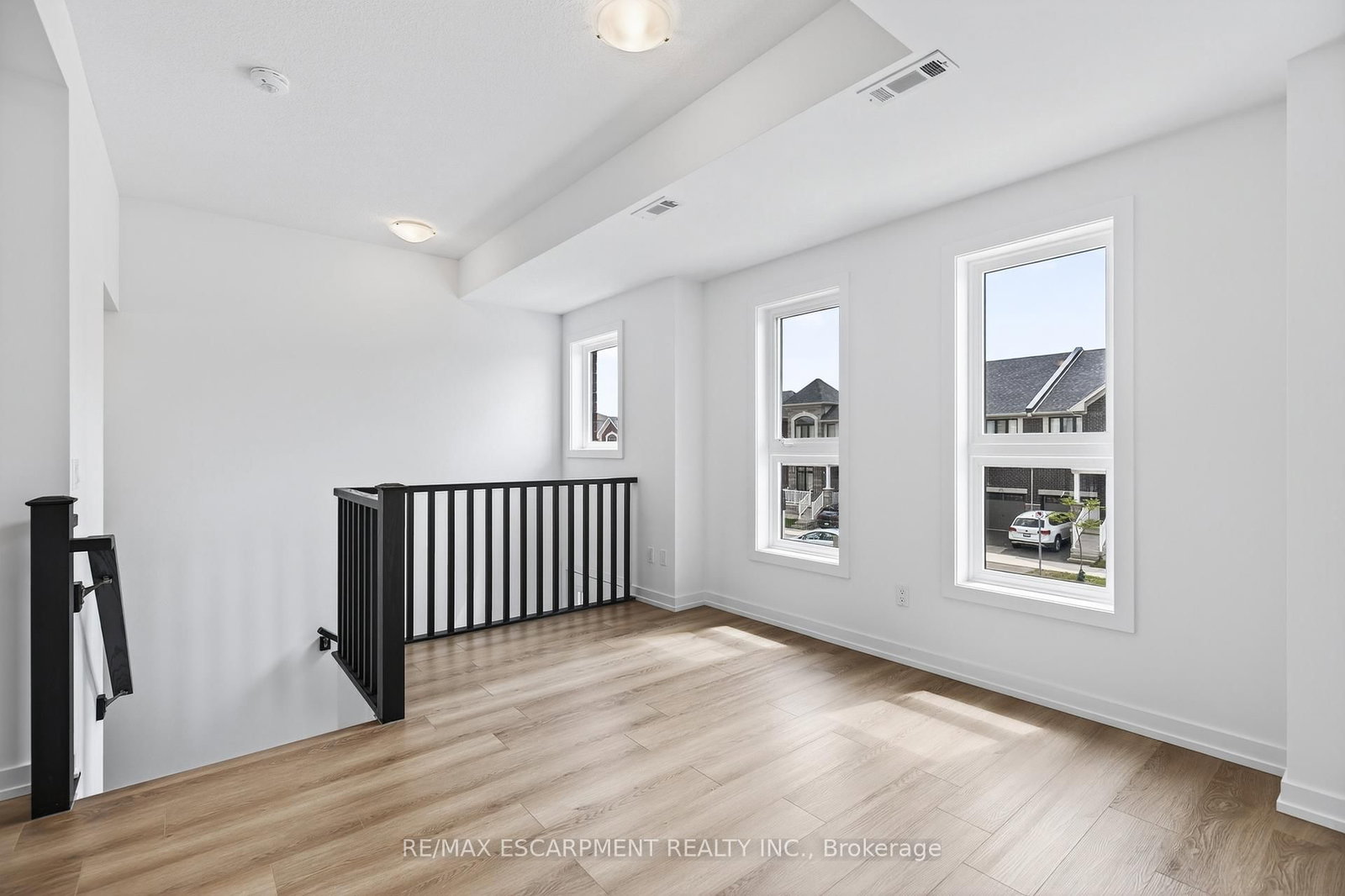 55 Great Falls Boulevard - Photo 5