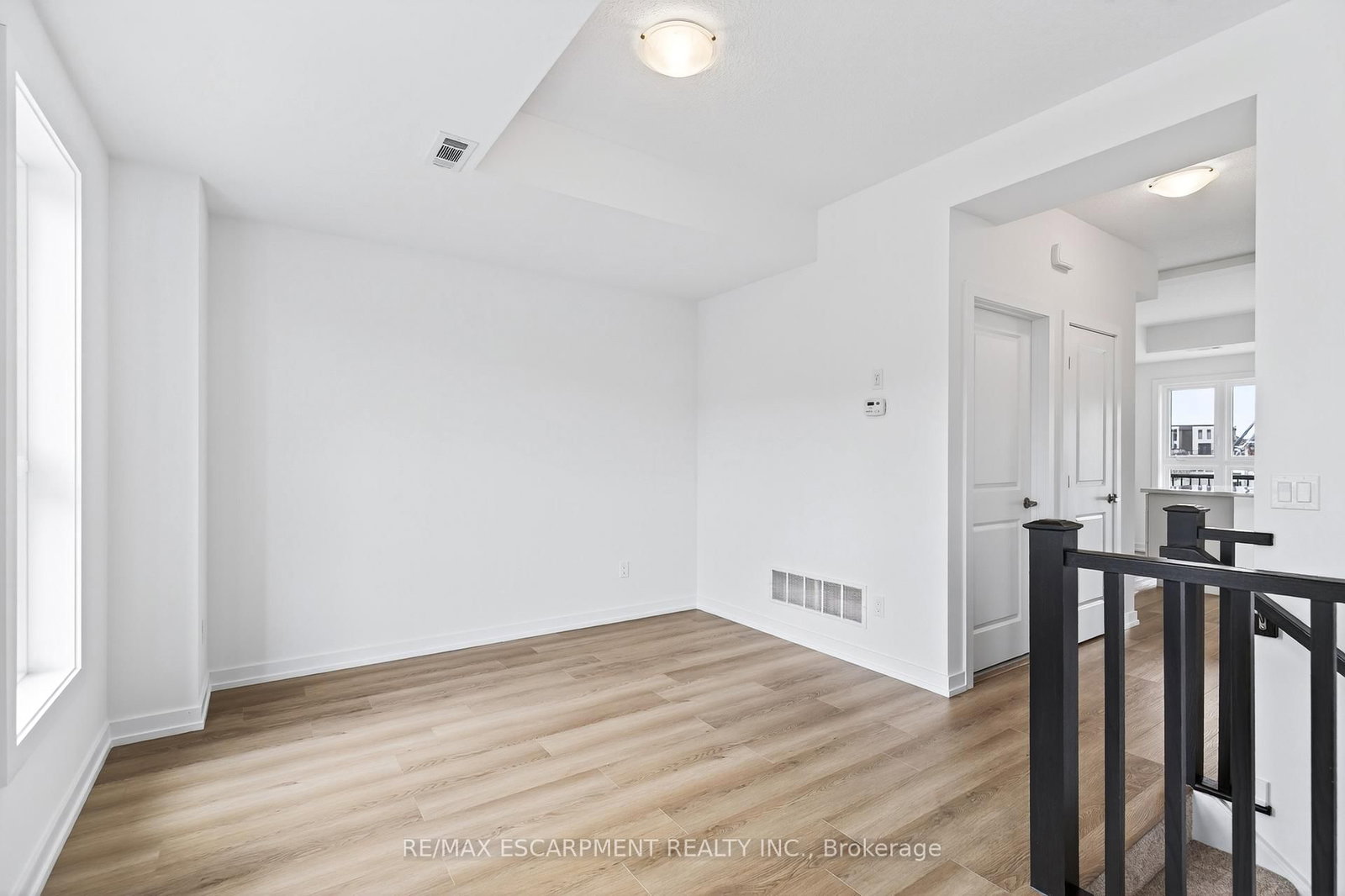 55 Great Falls Boulevard - Photo 7