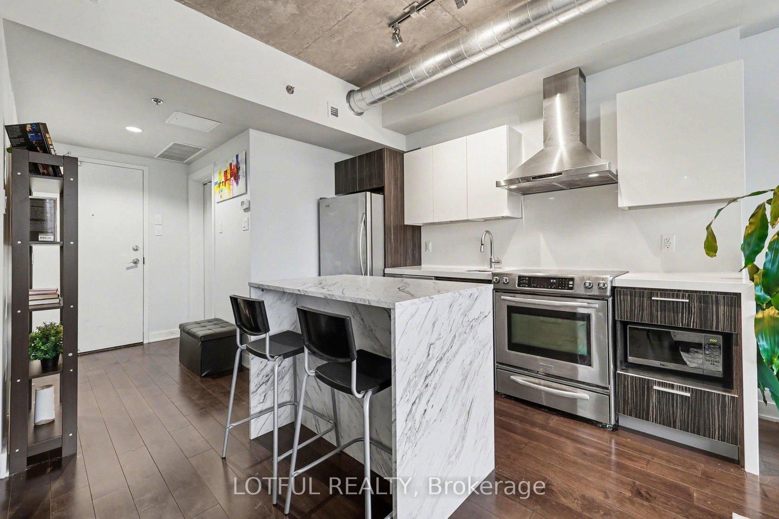 340 Mcleod Street, Unit 544 - Photo 9