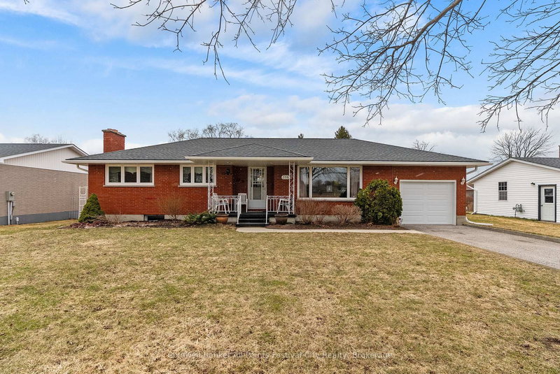 home for sale on 318 Eldon Street