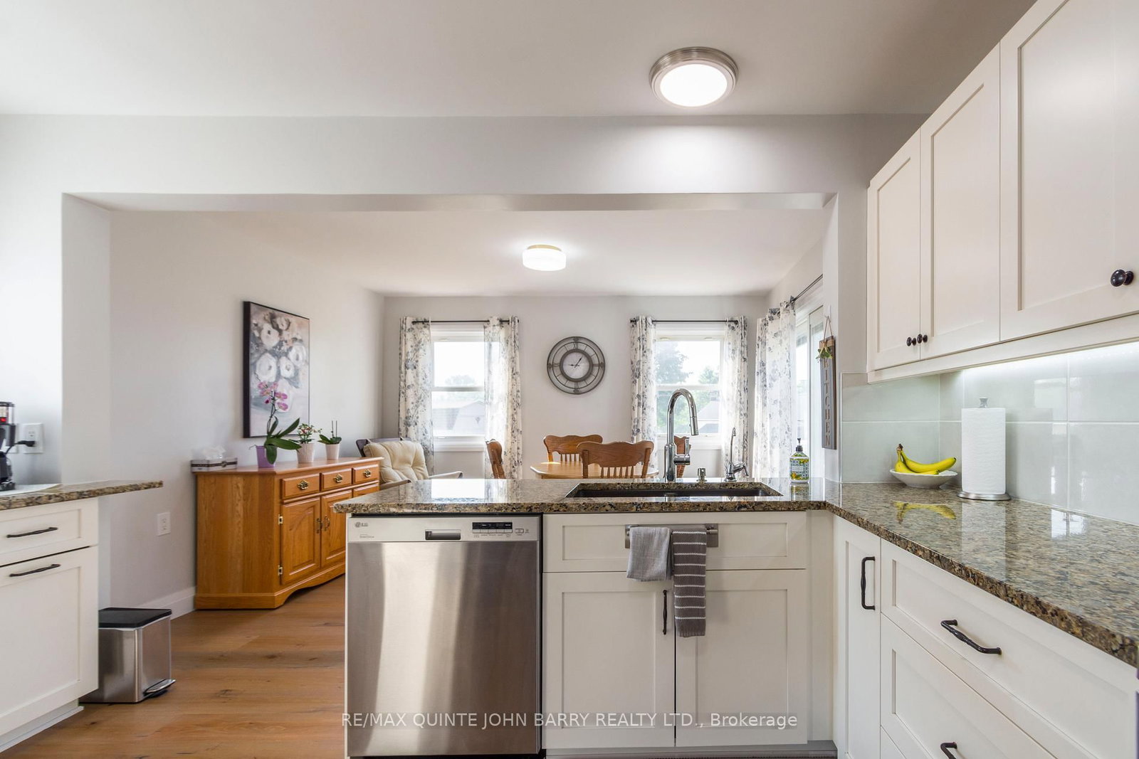 Detached House for sale at 15 Coleman Drive, Quinte West, Ontario, K8V 3A5 - Trenton Ward - MLS: X12913960