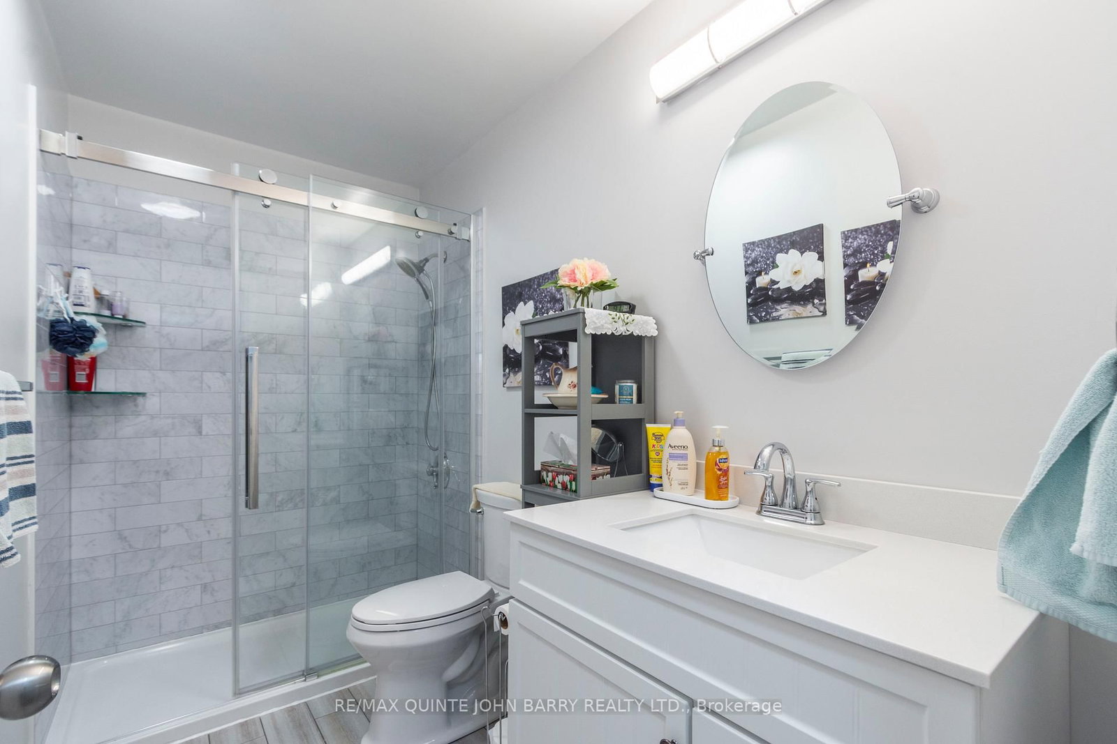 Detached House for sale at 15 Coleman Drive, Quinte West, Ontario, K8V 3A5 - Trenton Ward - MLS: X12913960