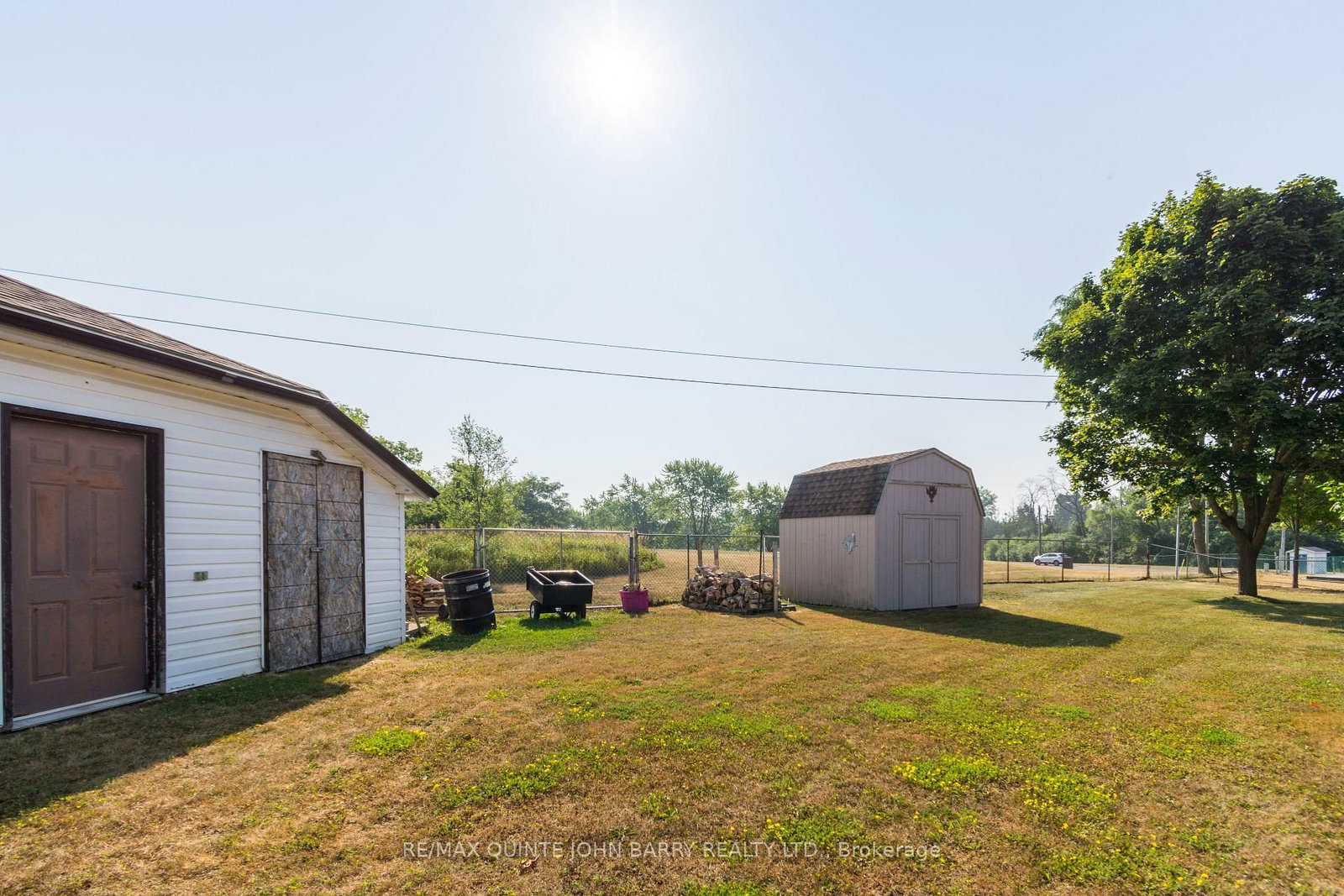 Detached House for sale at 15 Coleman Drive, Quinte West, Ontario, K8V 3A5 - Trenton Ward - MLS: X12913960