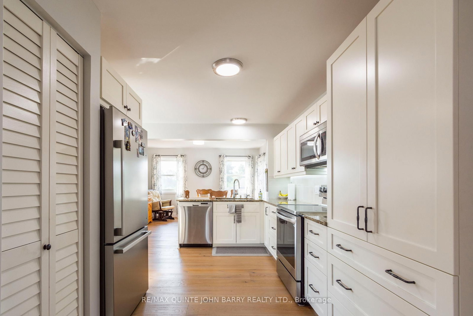 Detached House for sale at 15 Coleman Drive, Quinte West, Ontario, K8V 3A5 - Trenton Ward - MLS: X12913960