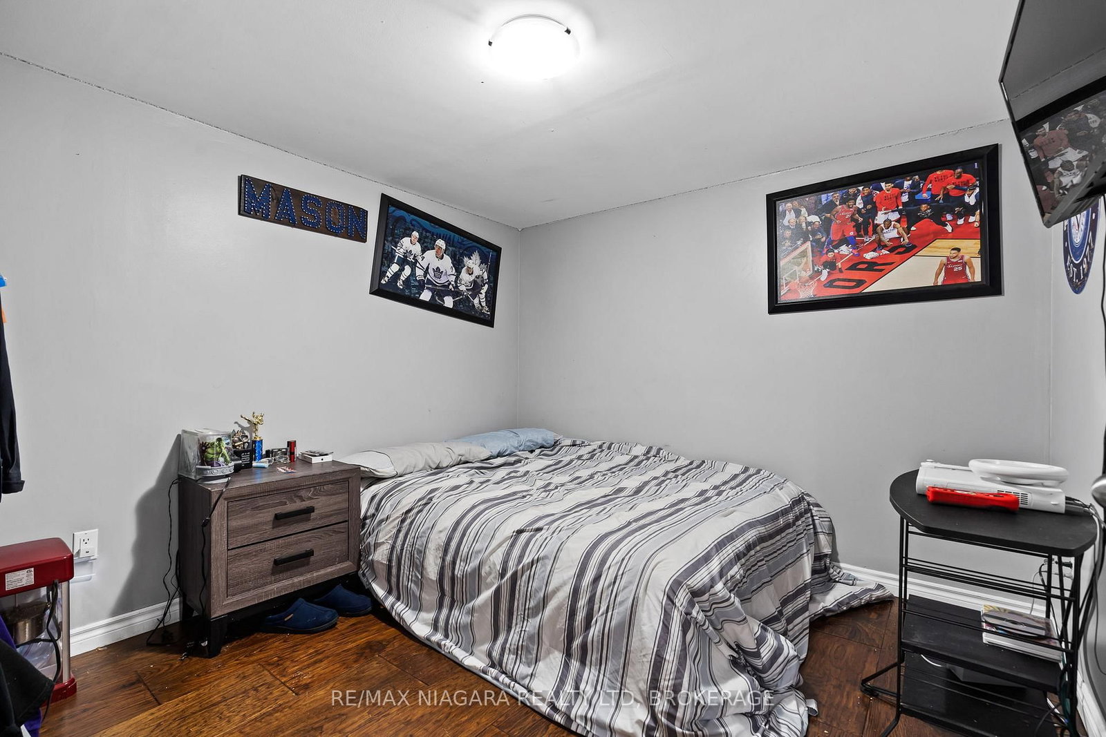 Detached House for sale at 38 ACADIA Crescent, St. Catharines, Ontario, L2P 1H8 - Secord Woods - MLS: X12914008