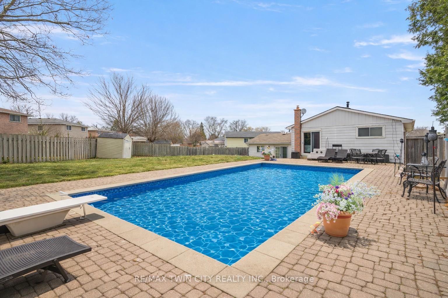 14 Thistledown Drive - Photo 34