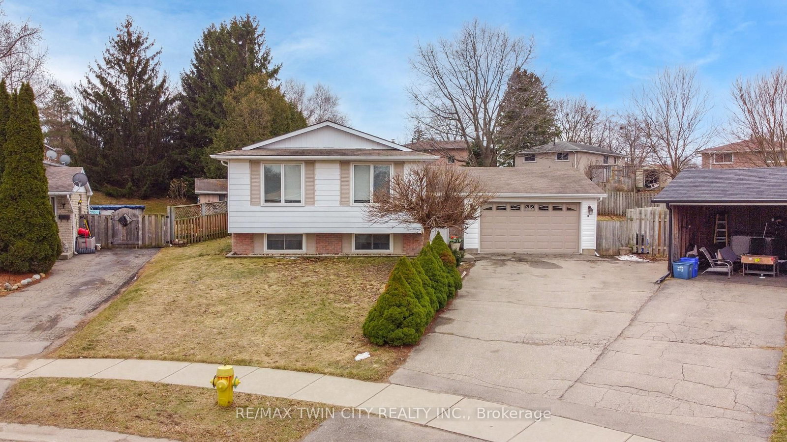 14 Thistledown Drive - Photo 39