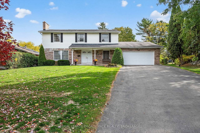 259 Fairway Hill Crescent