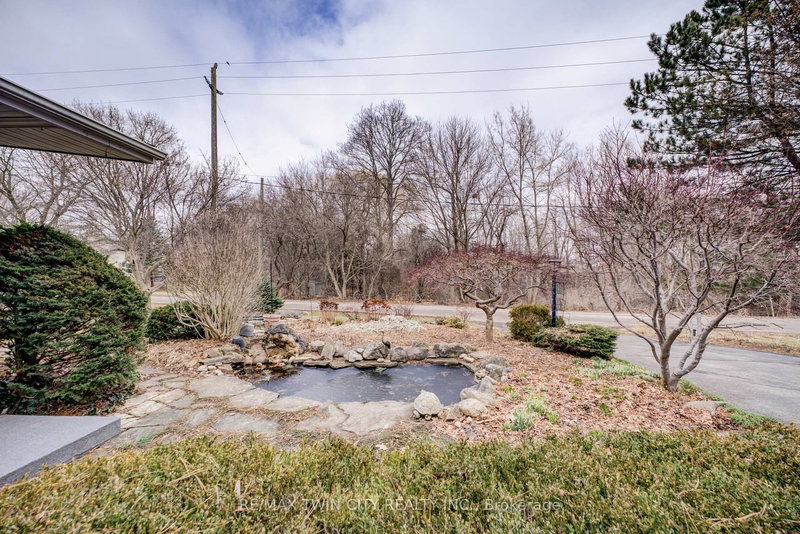 9 Summerhayes Cres, Brantford, N3R 5H9 | Image 2