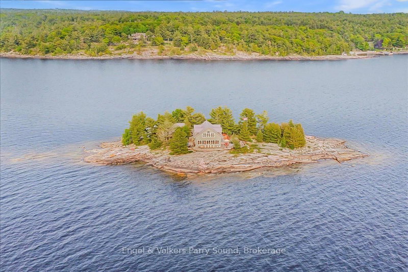 1 Three Tree Island, McDougall, Ontario