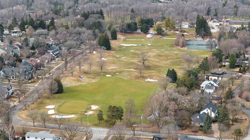 757 Westmount Rd W, Kitchener, N2M 1S3 | Image 3