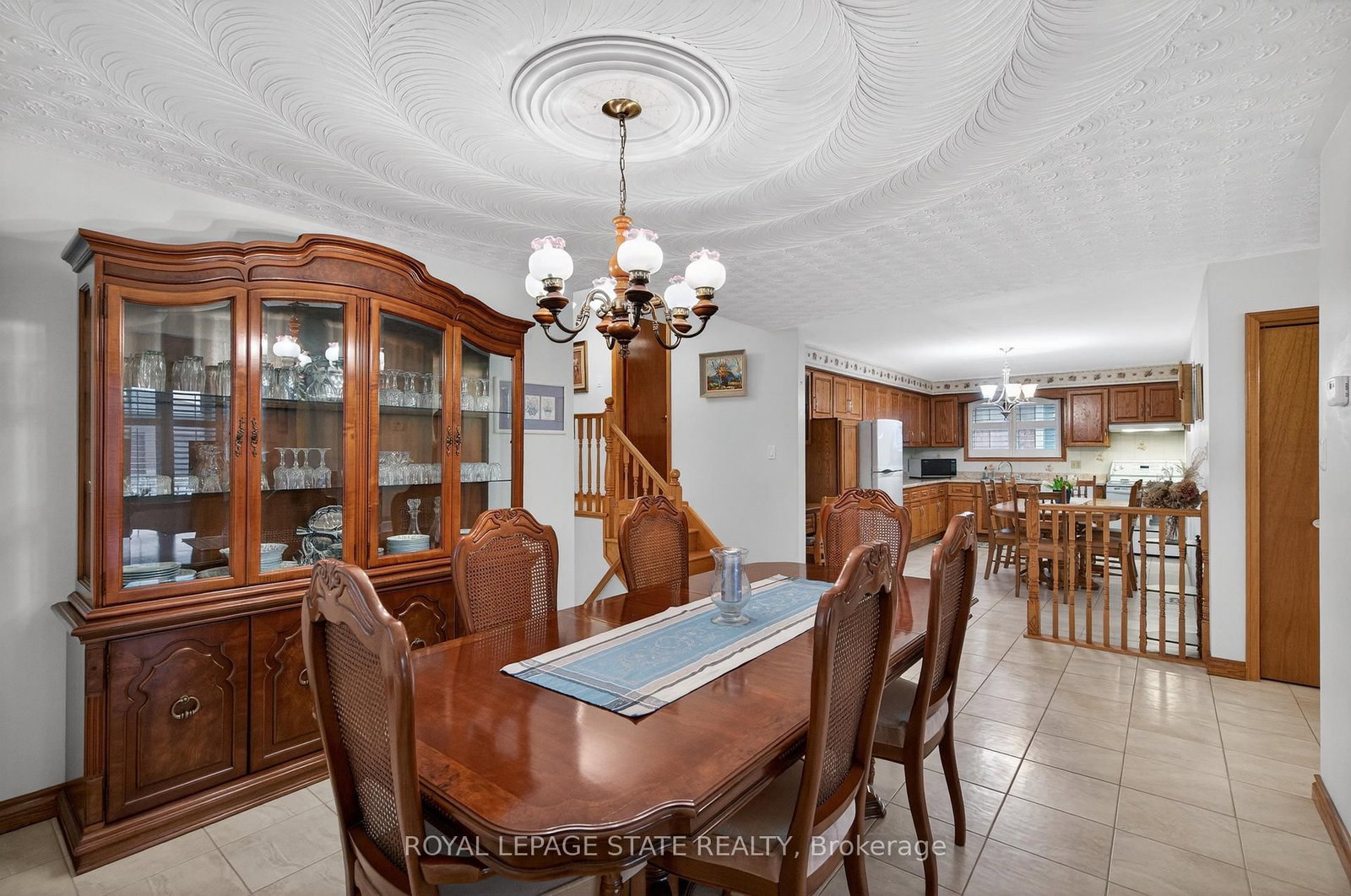 Detached House for sale at 71 Ellington Avenue, Hamilton, Ontario, L8E 3T5 - Stoney Creek - MLS: X12914174