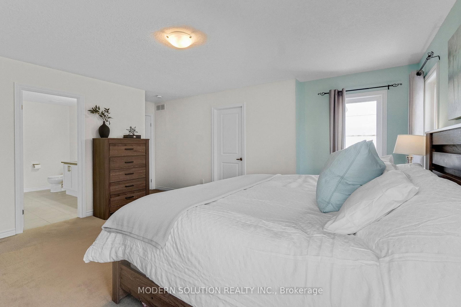 99 Creighton Avenue - Photo 22