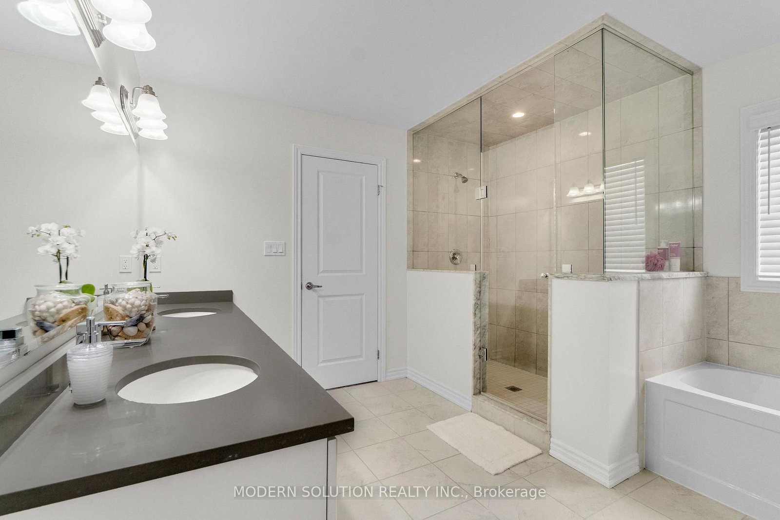 99 Creighton Avenue - Photo 24