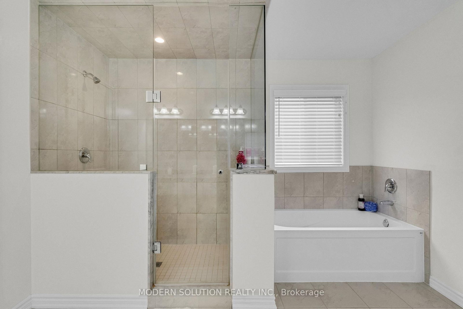 99 Creighton Avenue - Photo 25