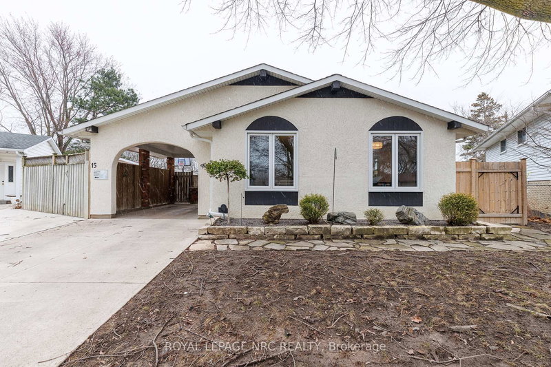 15 Carousel Circ, St. Catharines, Ontario