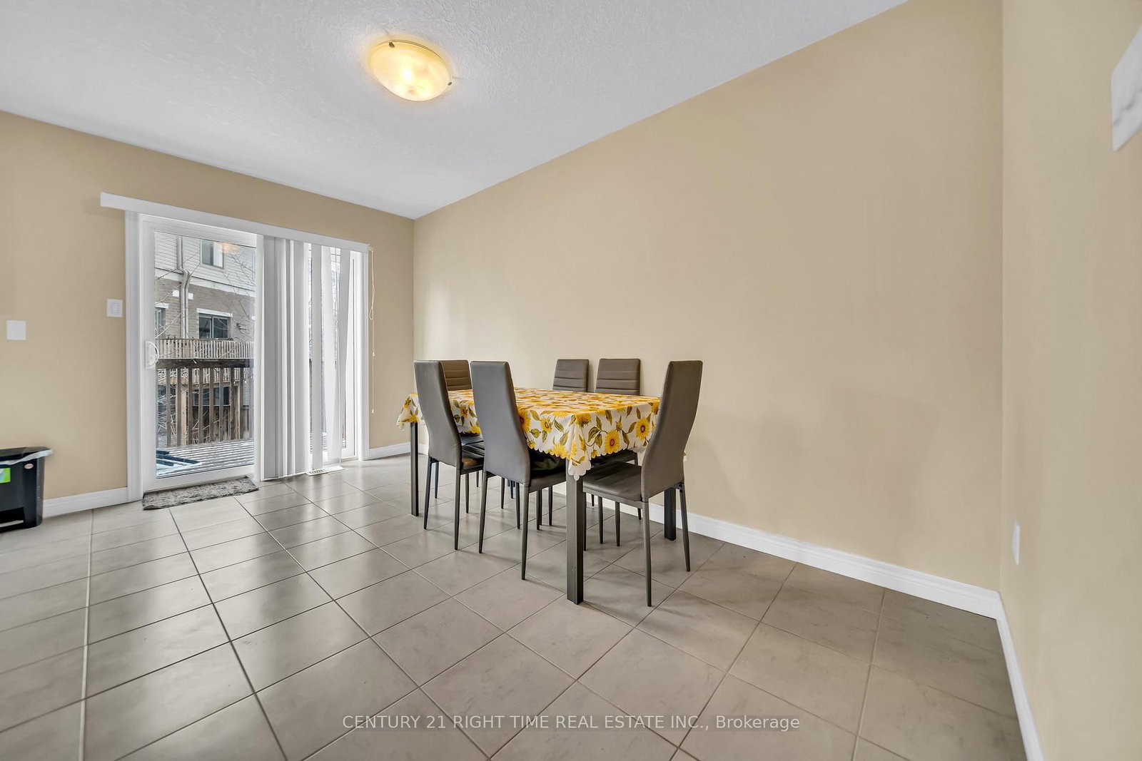 70 Willowrun Drive, Unit G2 - Photo 14