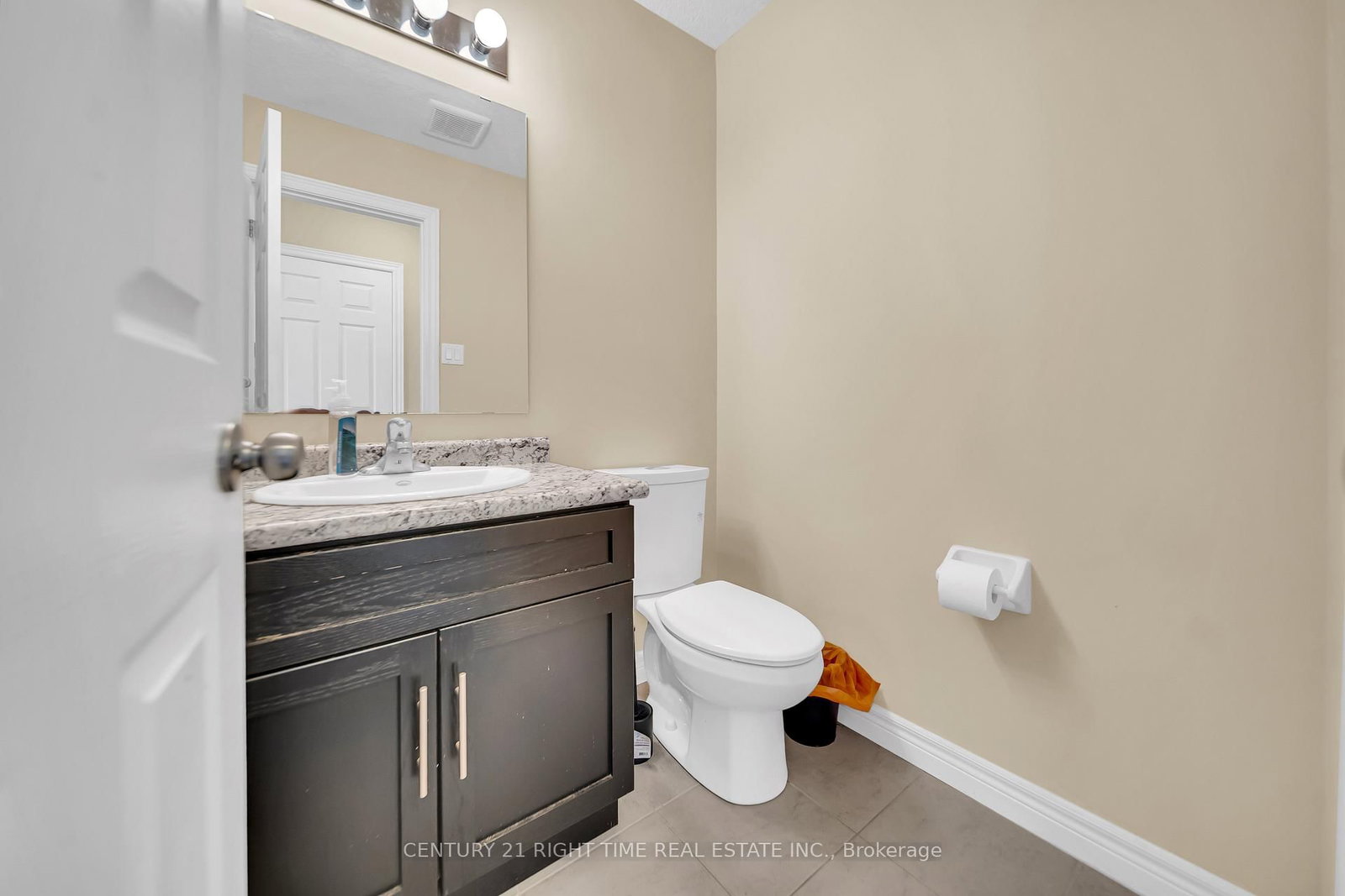 70 Willowrun Drive, Unit G2 - Photo 15